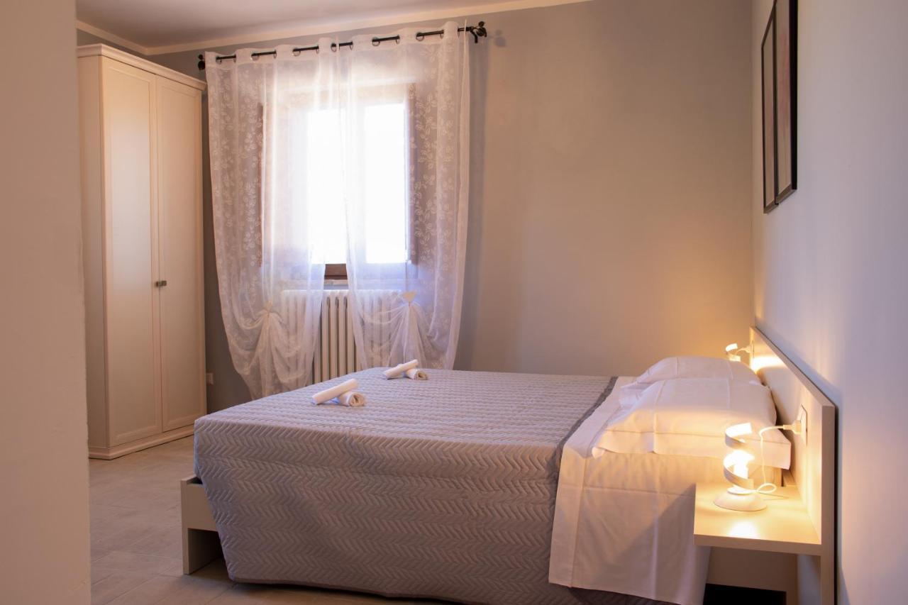 Casale San Sabino Hotel Spoleto Bagian luar foto