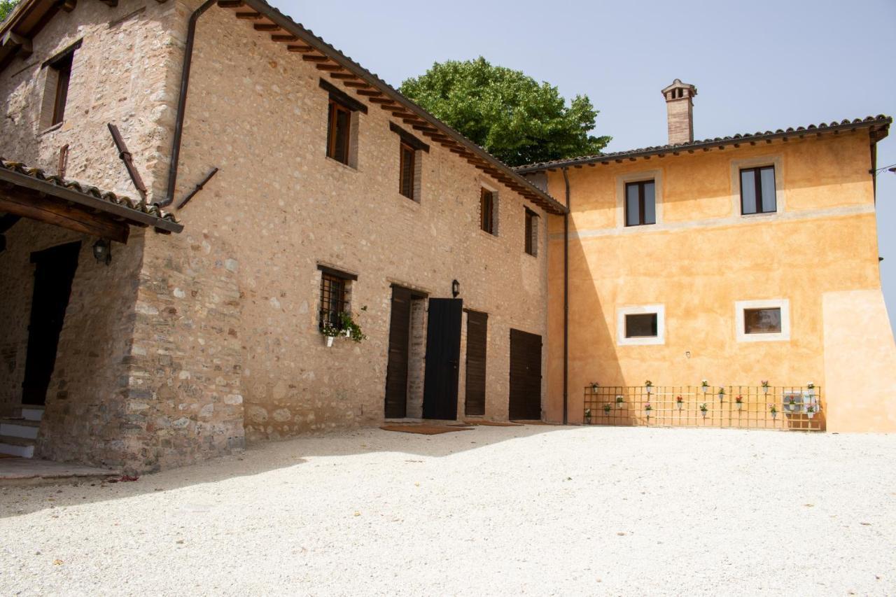 Casale San Sabino Hotel Spoleto Bagian luar foto