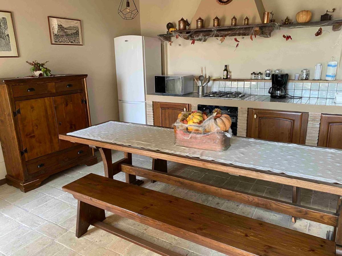 Casale San Sabino Hotel Spoleto Bagian luar foto